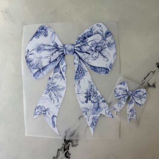 Blue & White Floral Bow w/pocket| Adult Tee