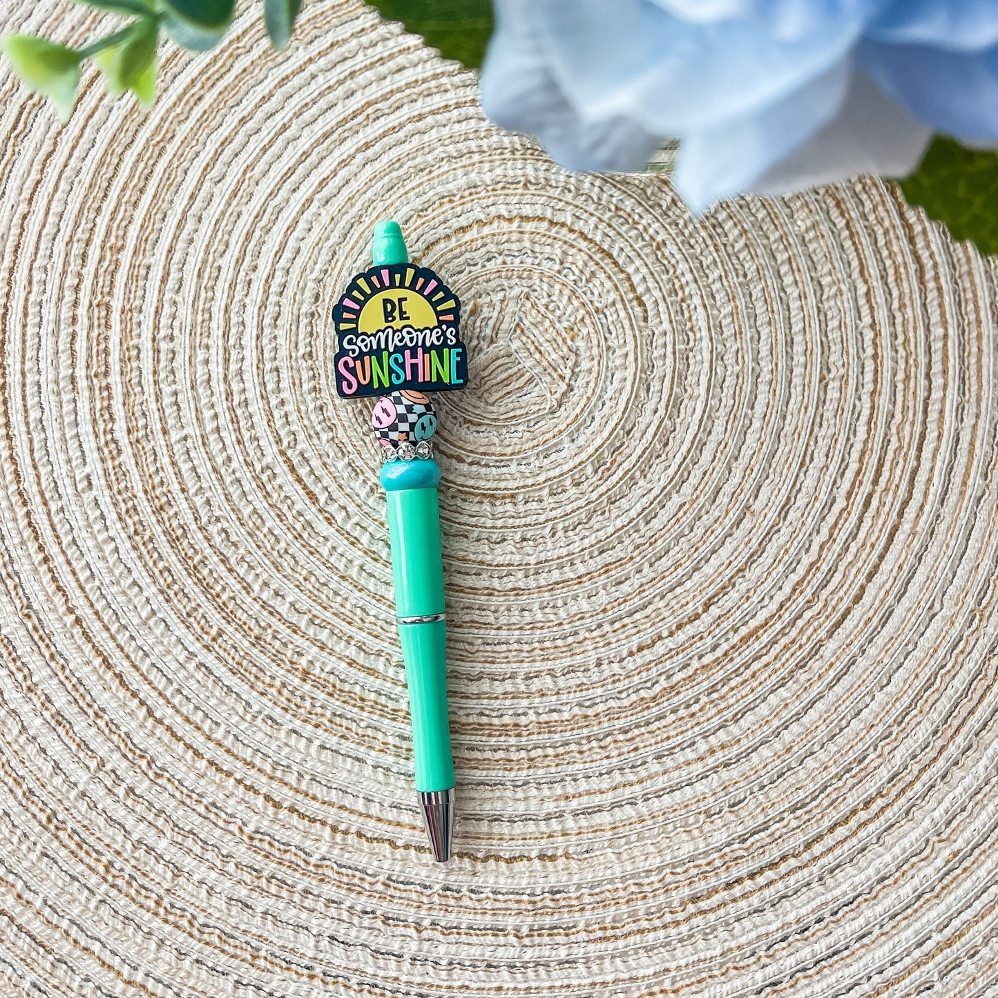 Be Someone’s Sunshine| Pen