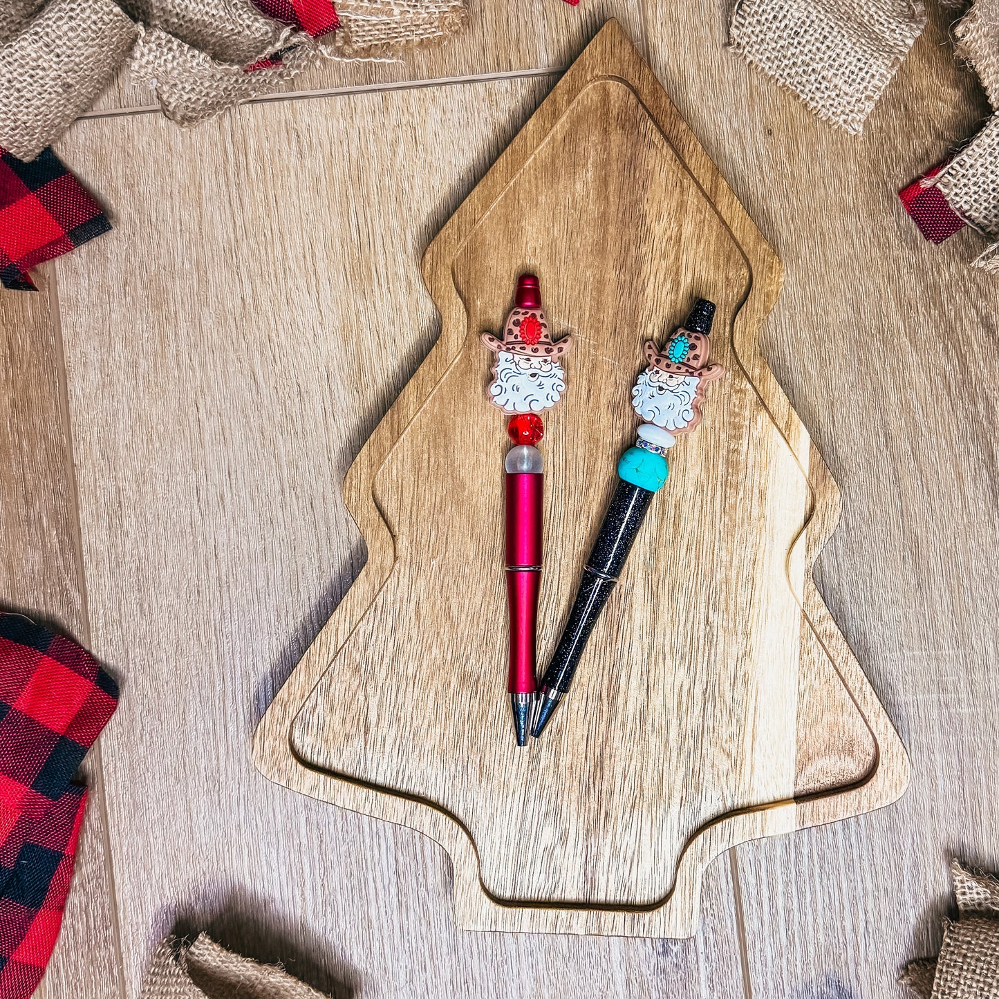 Western Santa Pen