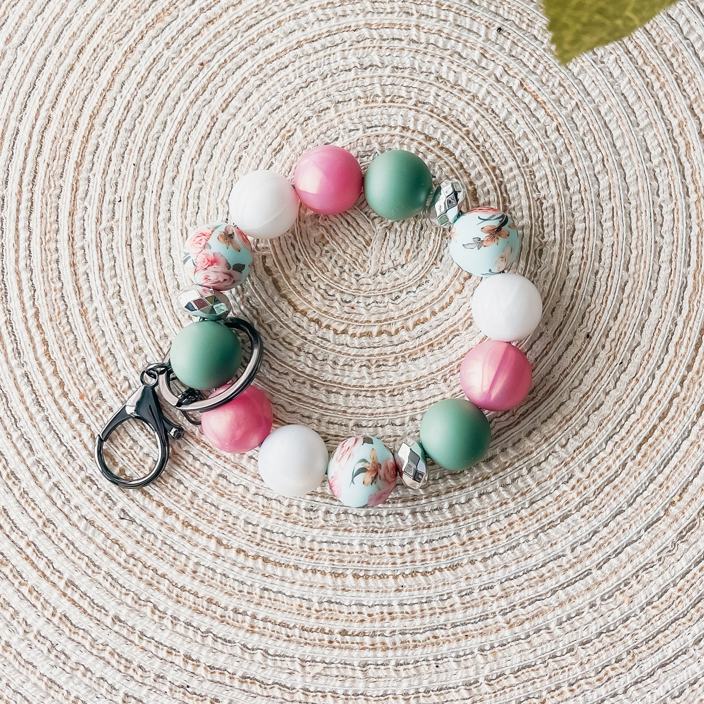 Floral Bloom Handmade Beaded Wristlet Keychain| Everyday Essential
