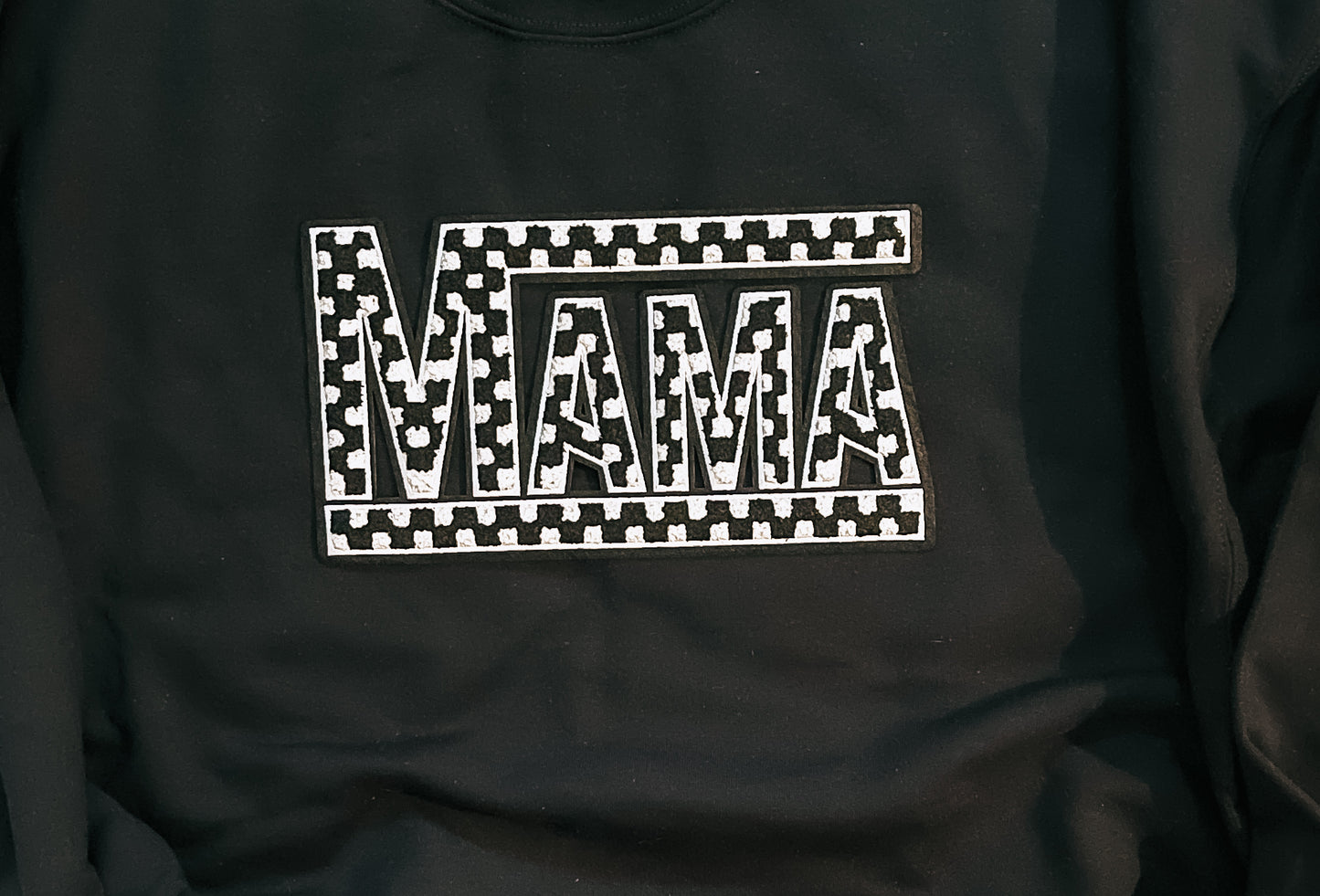 Mama Checkered patch Crewneck