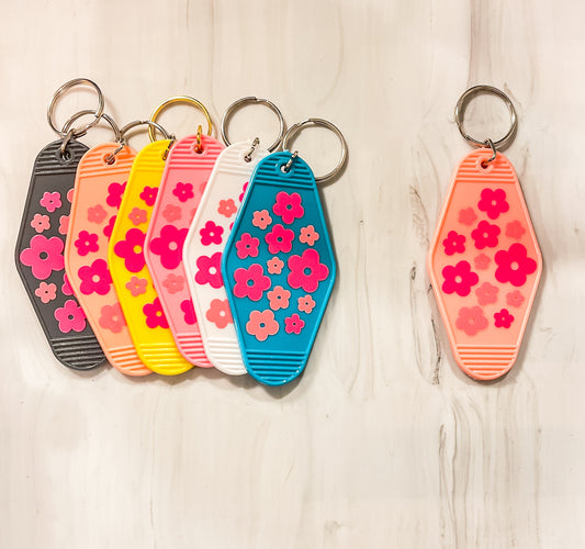 Pink Daisies |Motel Keychain