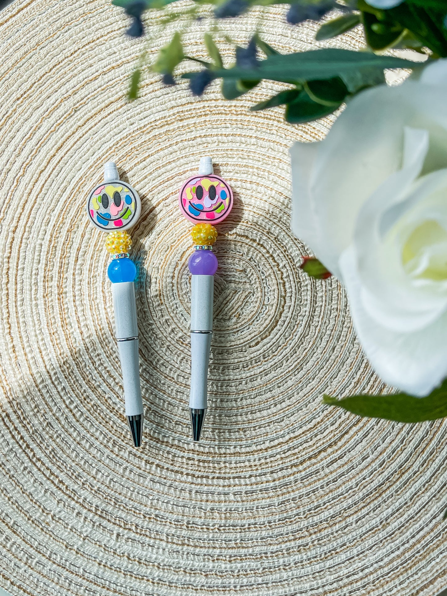 Colorful Happy Face| Pen