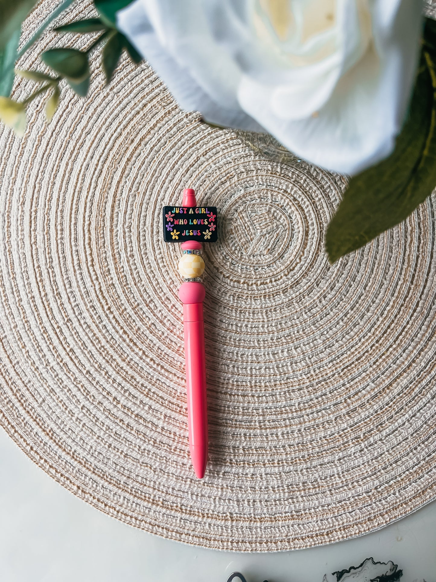 Just a girl who love Jesus| Pen-Straight