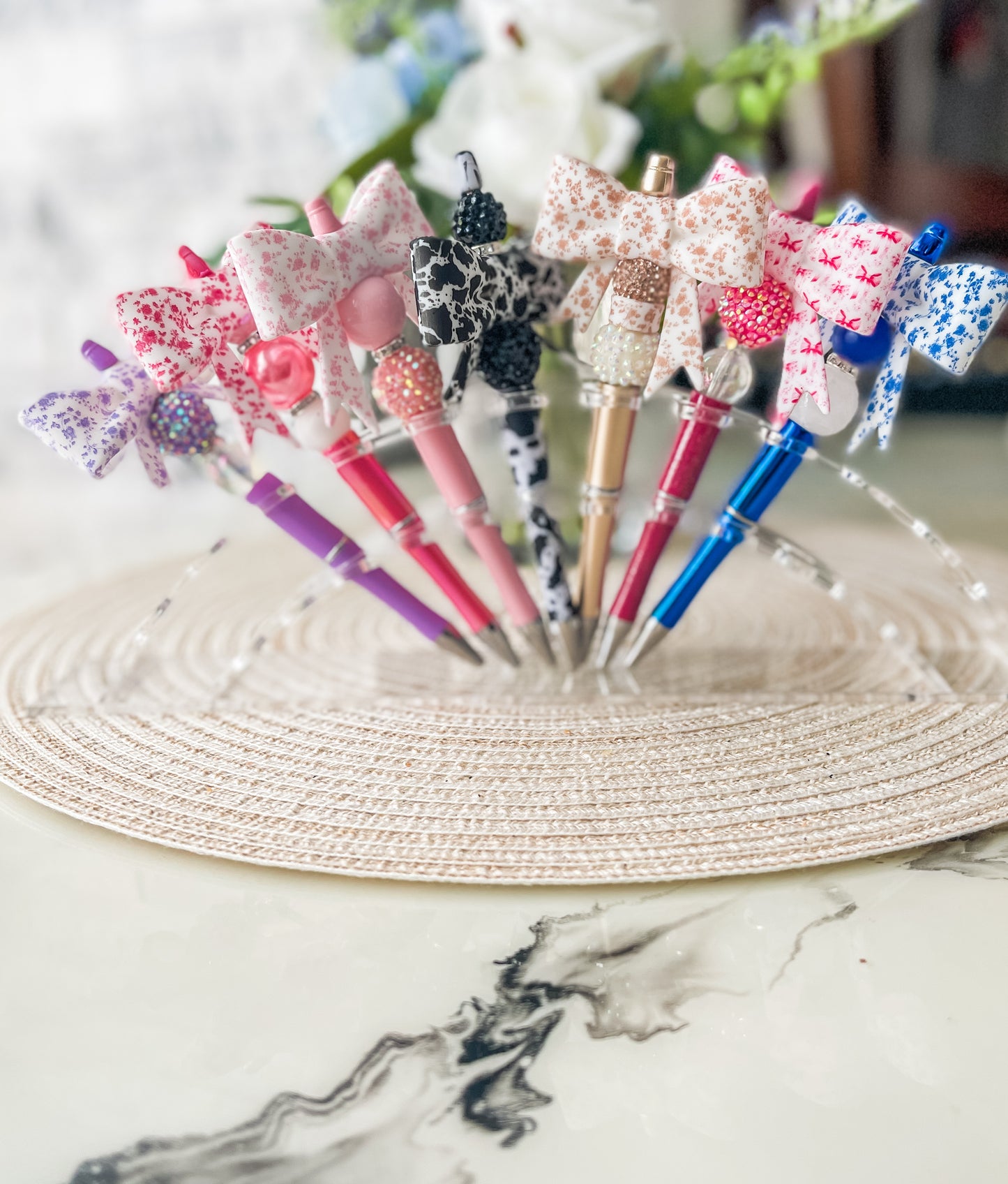 Big, Bold, & Beautiful Bows| Pens