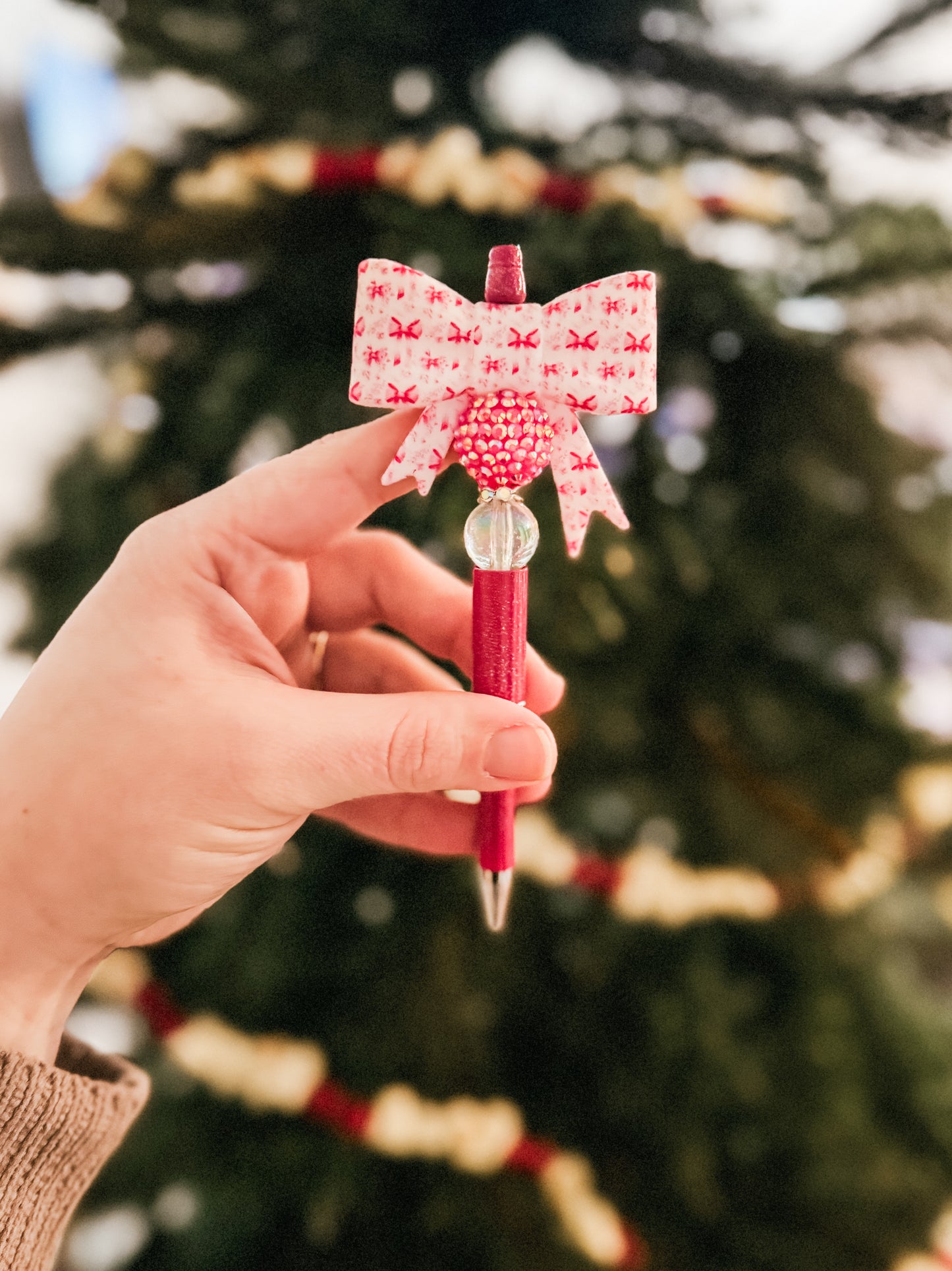 Big, Bold, & Beautiful Bows| Pens