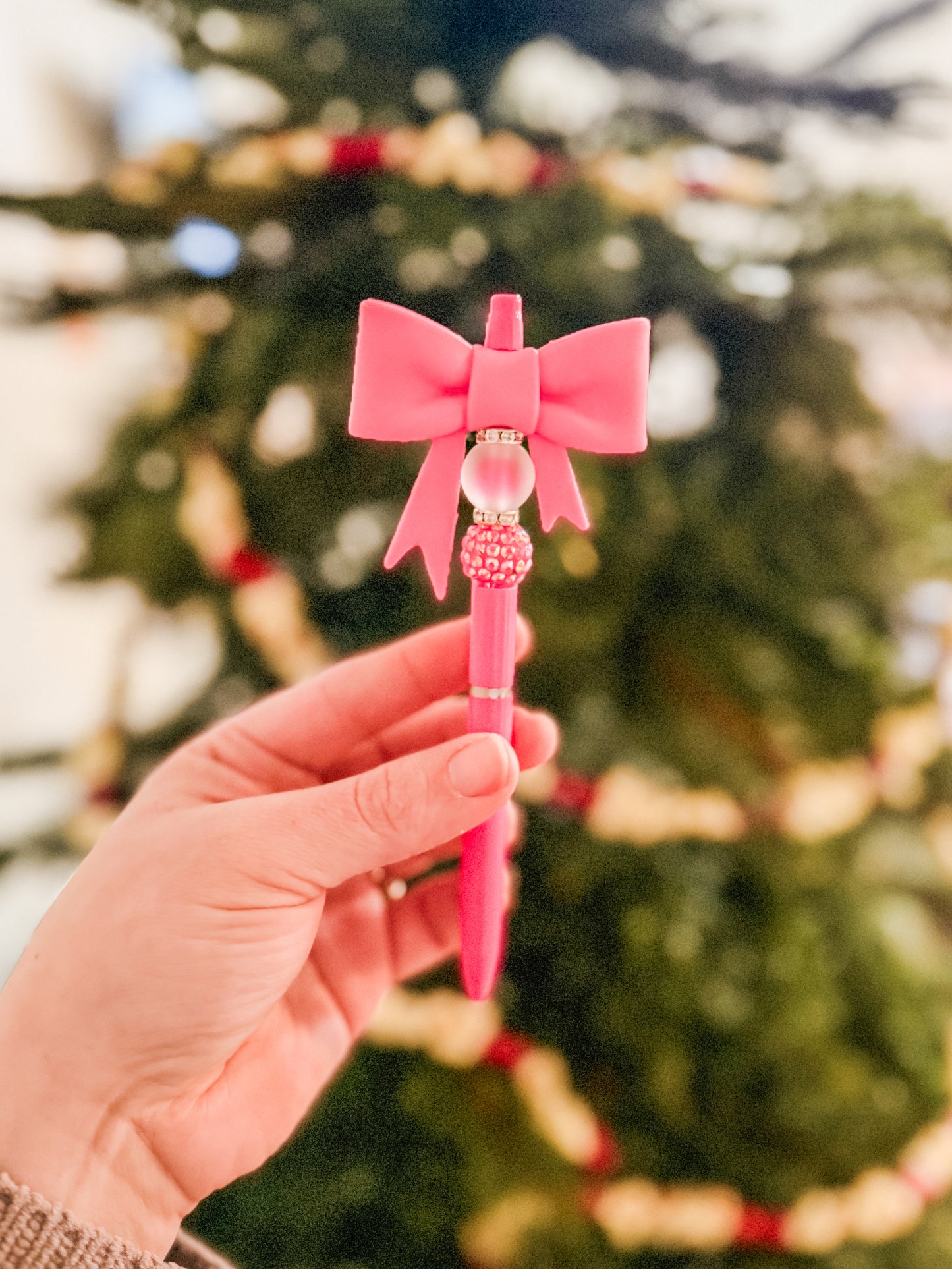 Big, Bold, & Beautiful Bows| Pens