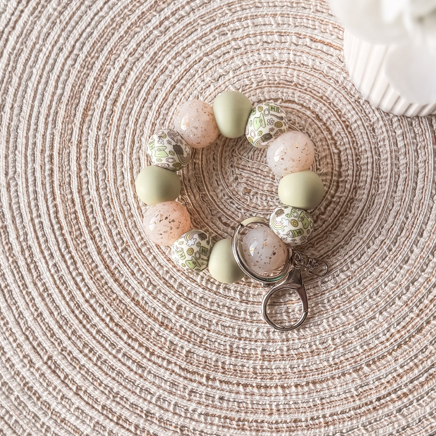 St. Patricks Day Inspired | Handmade Beaded Wristlet | Everyday Essential
