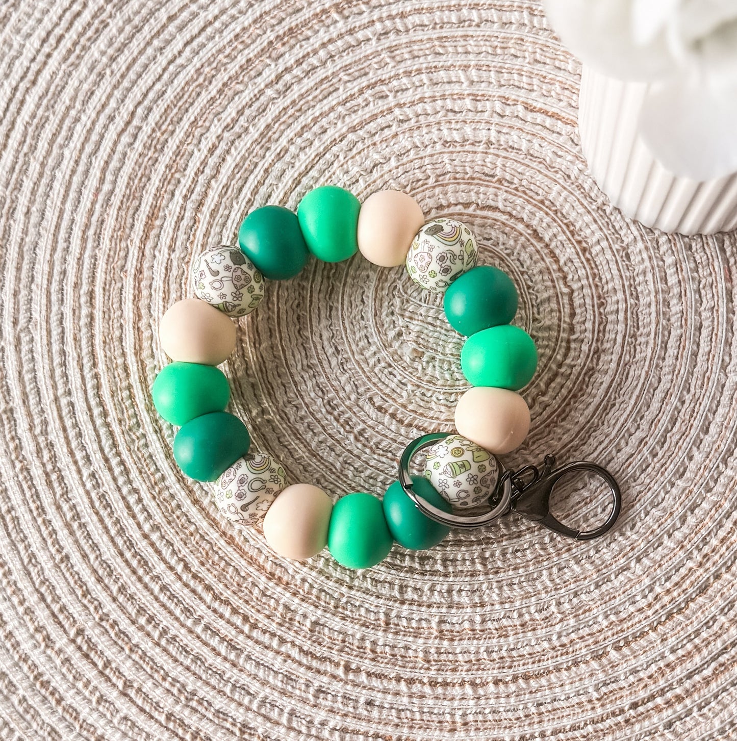St. Patricks Day Inspired | Handmade Beaded Wristlet | Everyday Essential