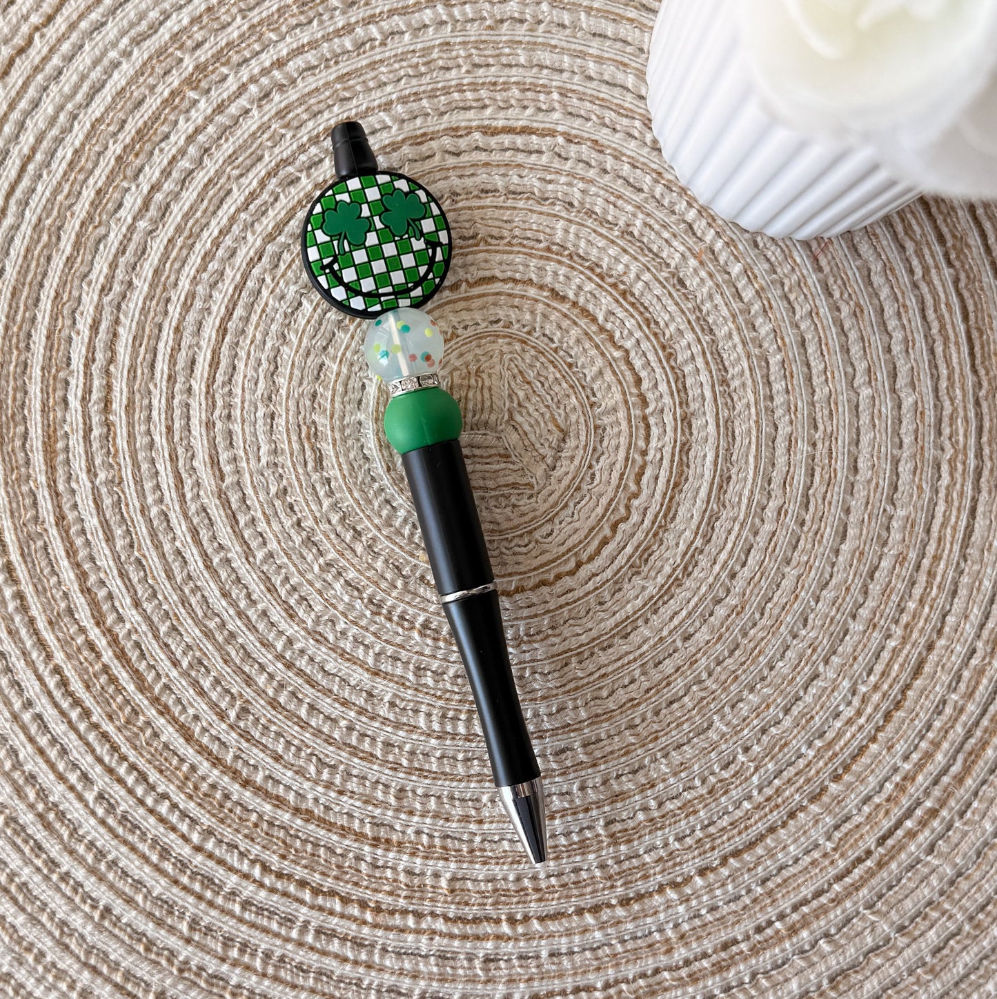 Smiley Clover | Handmade Beaded Pen