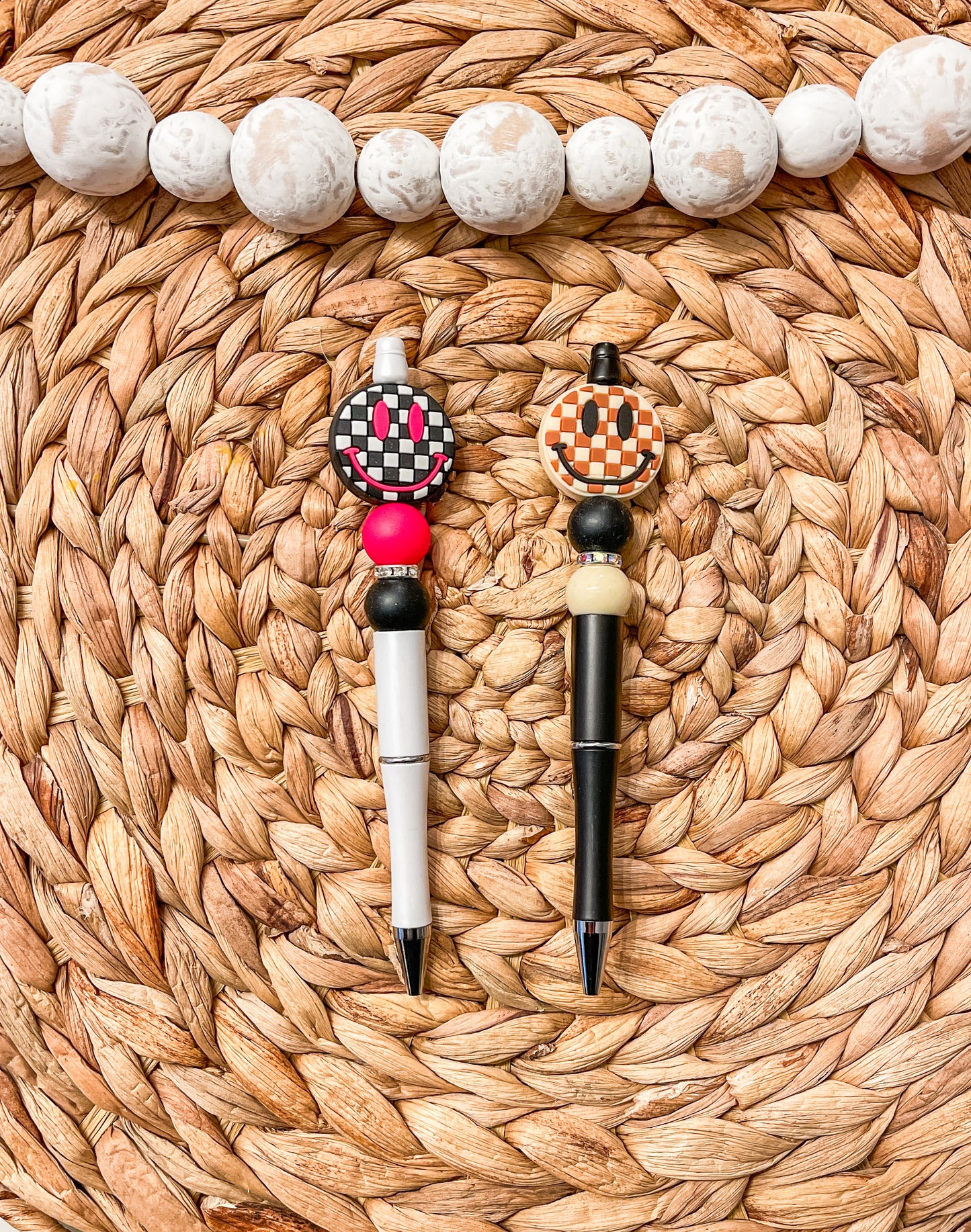 Checkered Smiley| Pen
